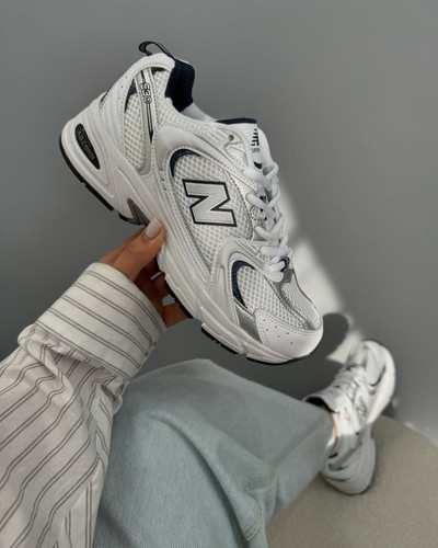 کتونی زنانه و مردانه نیوبالانس 530