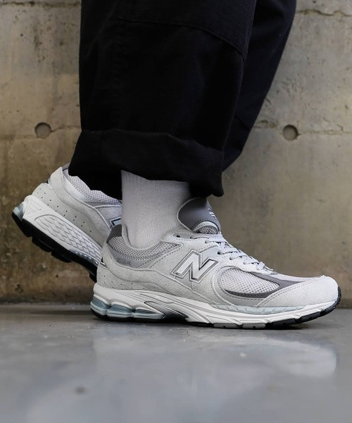 کتونی مردانه نیو بالانس2002R