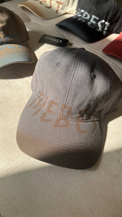 کلاه با رنگ خاص