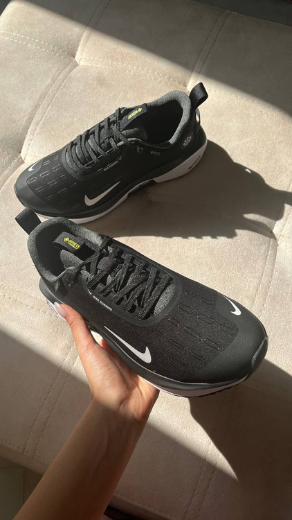 کتونی مردانه نایک مشکی رانینگ گورتکس