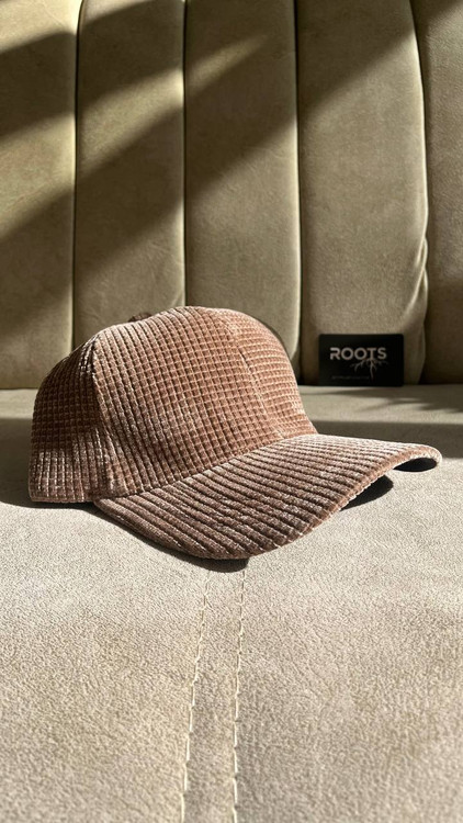 کلاه مخملی کلاسیک مناسب استایل دخترانه و پسرانه