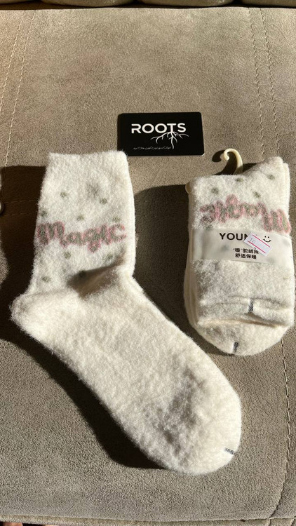 جوراب دخترانه پشمی و فانتزی طرح magic - اورجینال وارداتی