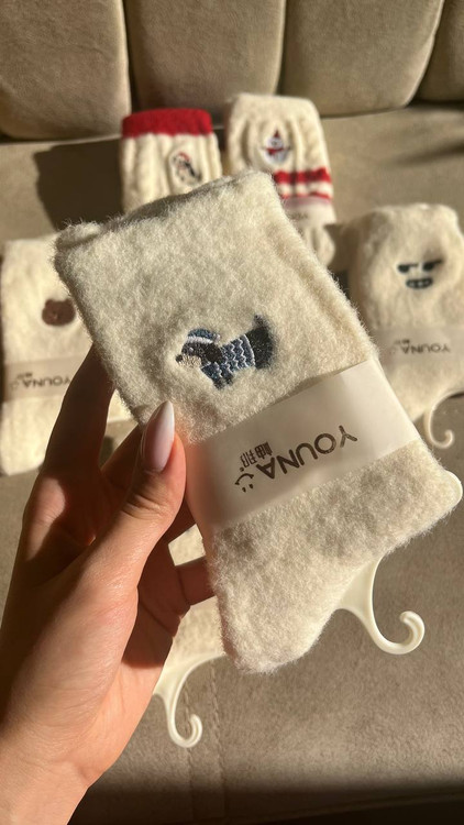 جوراب پشمی دخترانه طرح سگ فانتزی وارداتی