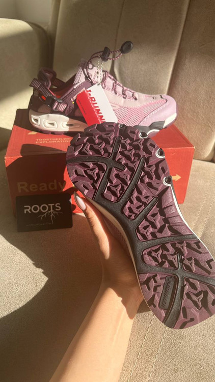 کتونی زنانه آب نوردی رنگ صورتی بنفش وارداتی