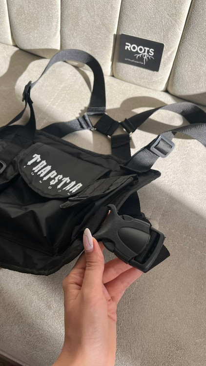 کیف چست بگ سینه ای مشکی