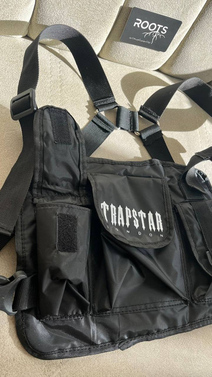 کیف چست بگ سینه ای مشکی