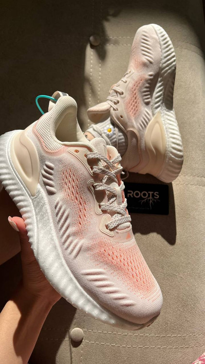 کتونی زنانه ادیداس اورجینال