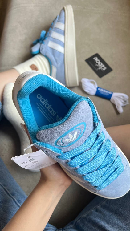 کتونی زنانه آدیداس آبی سفید