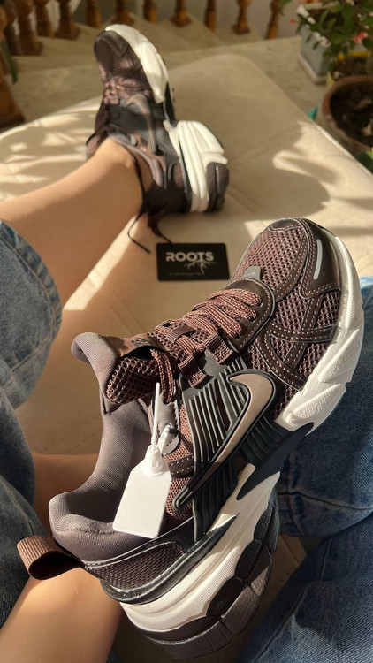 کتونی اورجینال نایکی قهوه ای موکا