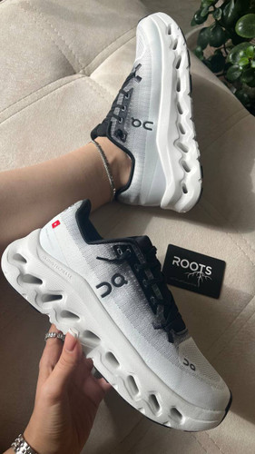 کتونی سفید زنانه لژدار QC