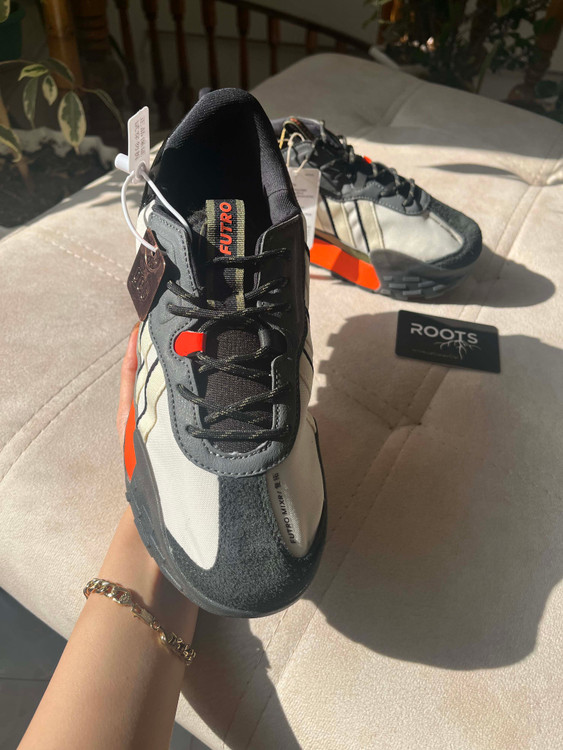 کتونی مردانه ادیداس