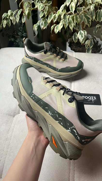 مونت گلس کتونی اورجینال